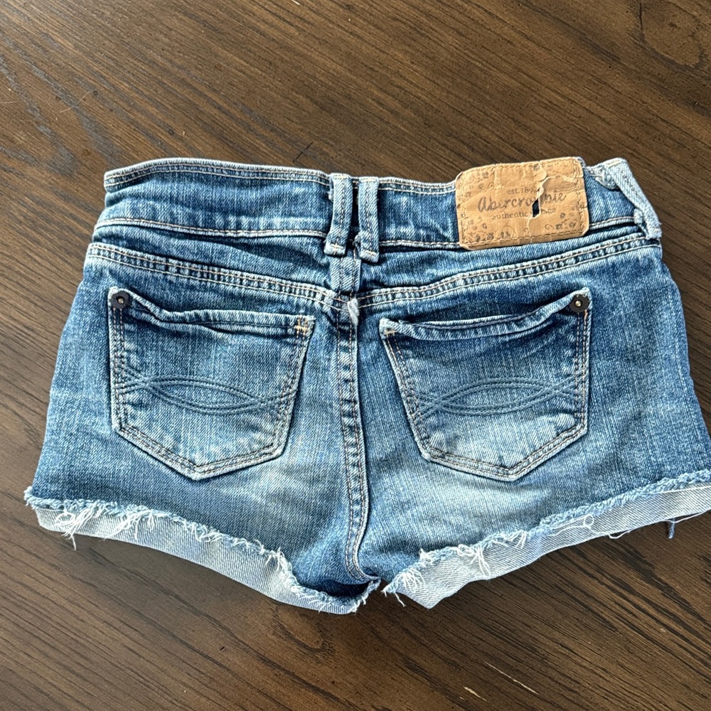 Abercrombie & Fitch Kids Blue Denim Shorts - Picture 2 of 3